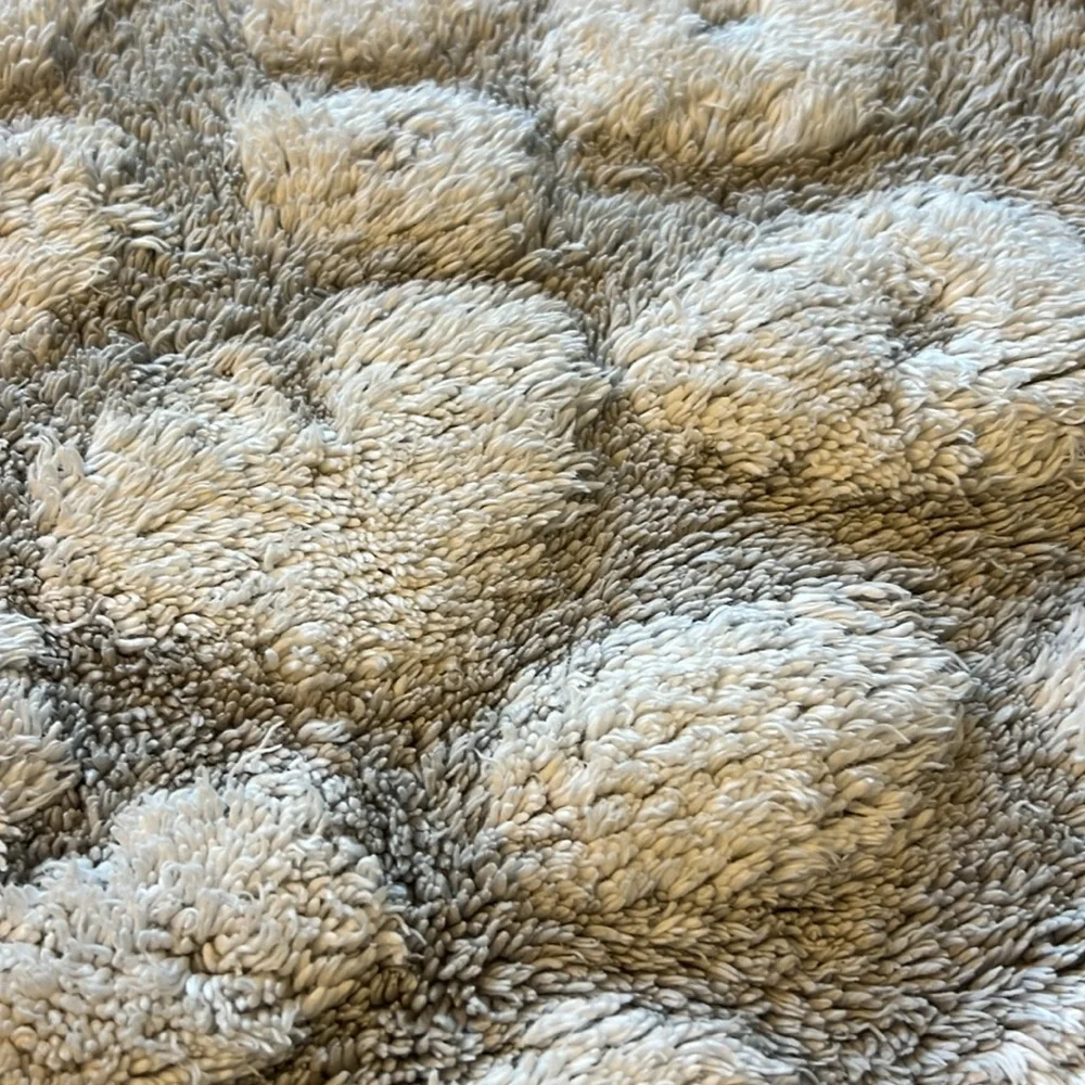 Leopard bathroom rug